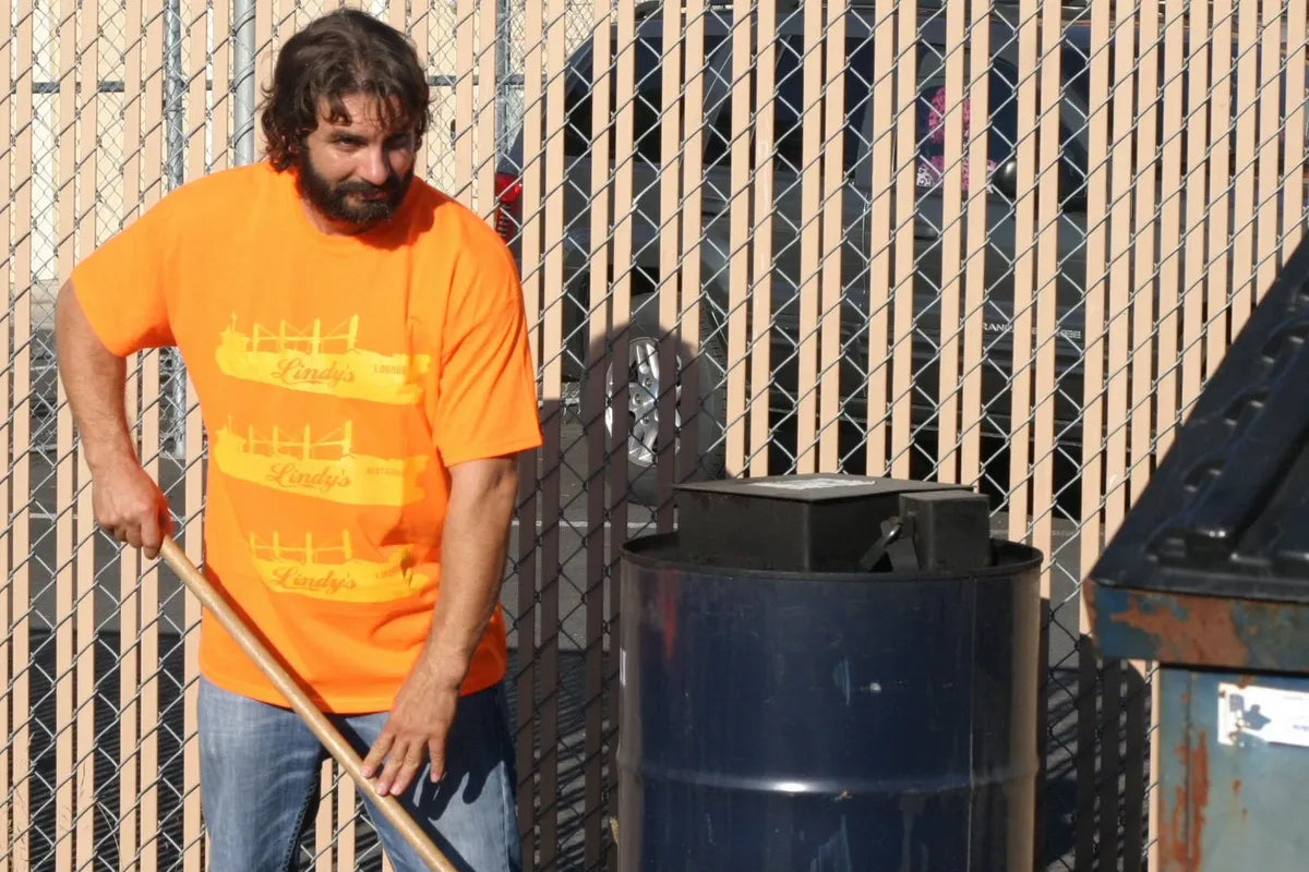 Lindy's Lounge & Restaurant Safety Shirt